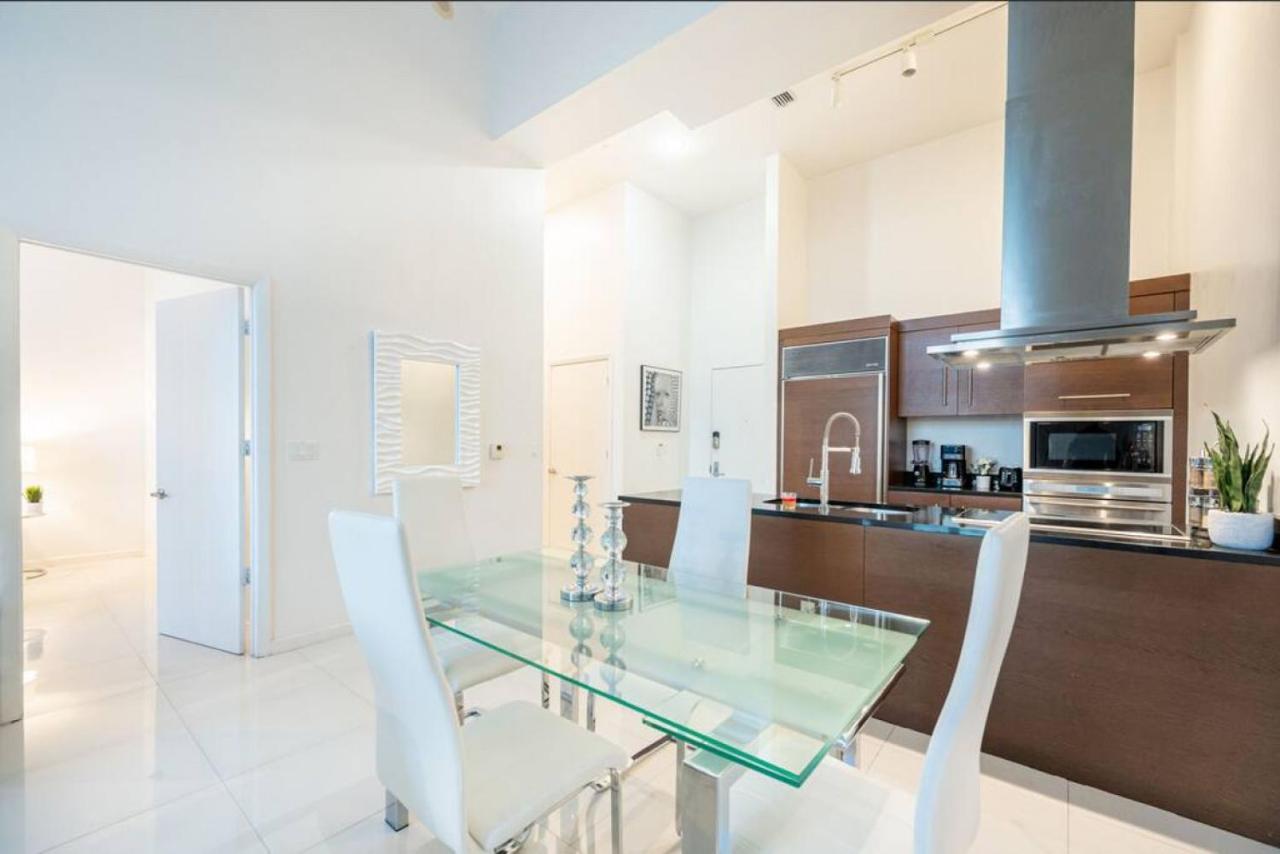Beautiful One Bedroom Condo 16Ft Ceilings At The W Miami Eksteriør bilde