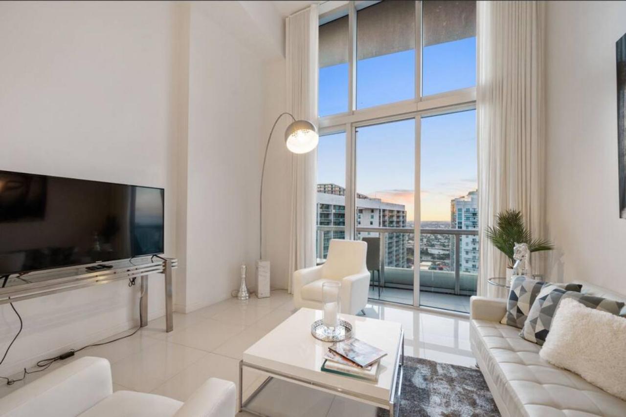 Beautiful One Bedroom Condo 16Ft Ceilings At The W Miami Eksteriør bilde
