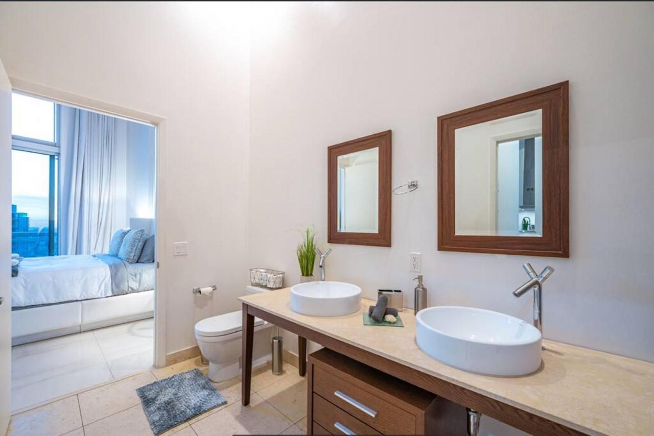 Beautiful One Bedroom Condo 16Ft Ceilings At The W Miami Eksteriør bilde