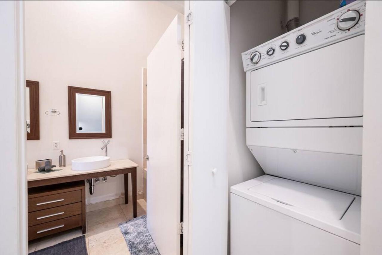 Beautiful One Bedroom Condo 16Ft Ceilings At The W Miami Eksteriør bilde