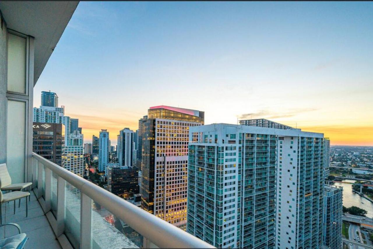 Beautiful One Bedroom Condo 16Ft Ceilings At The W Miami Eksteriør bilde